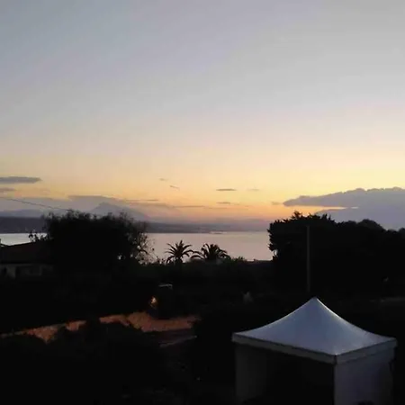 Lisa Con Giardino E Accesso Privato Al Mare A 100 Mt Villa