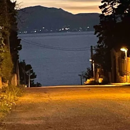 Lisa Con Giardino E Accesso Privato Al Mare A 100 Mt Villa